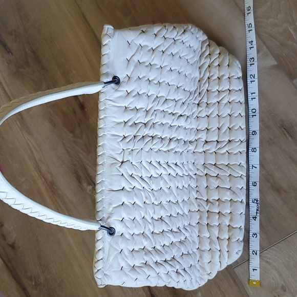 EUC Bottega Veneta Quiet Luxury Bag - Picture 11 of 16